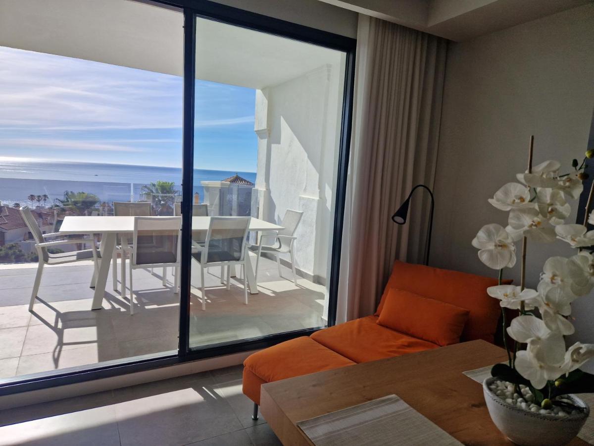 Luxury 2 Bedrooms Apt With Seaview Blue Suite 4104 Manilva Kültér fotó