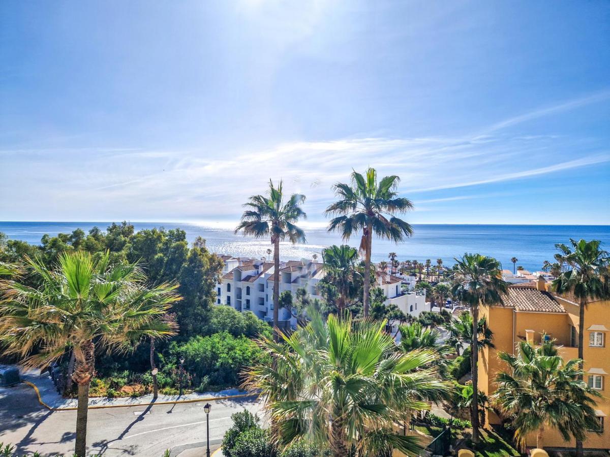 Luxury 2 Bedrooms Apt With Seaview Blue Suite 4104 Manilva Kültér fotó